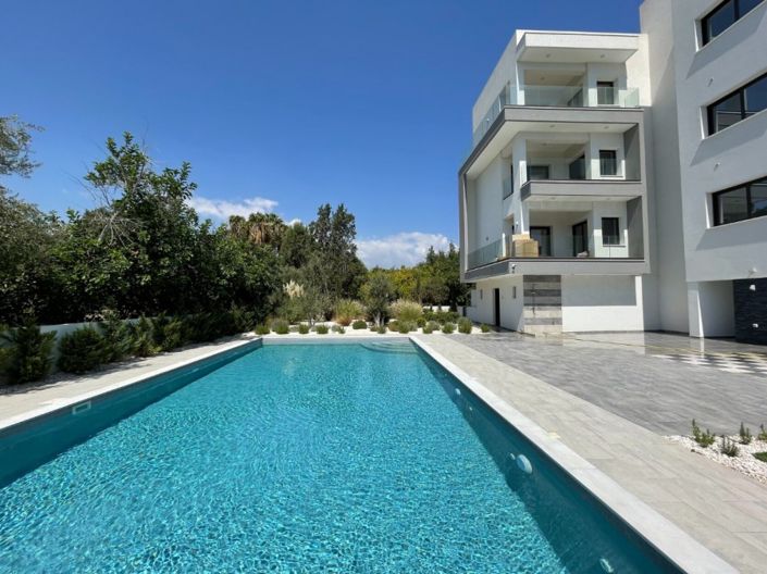 Image No.1-3 Bed Apartment for sale