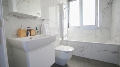 624357-penthouse-for-sale-in-kato-polemidiaor