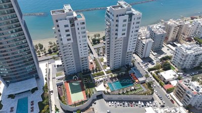 691848-detached-villa-for-sale-in-select-loca