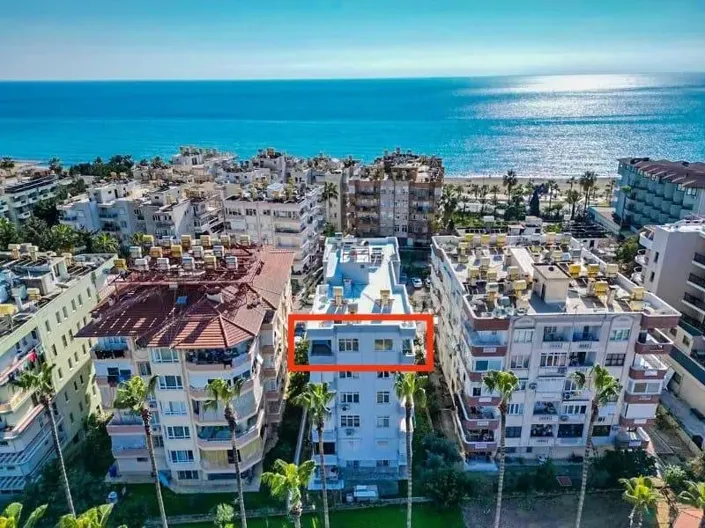 Image No.1-4 Bed Apartment for sale