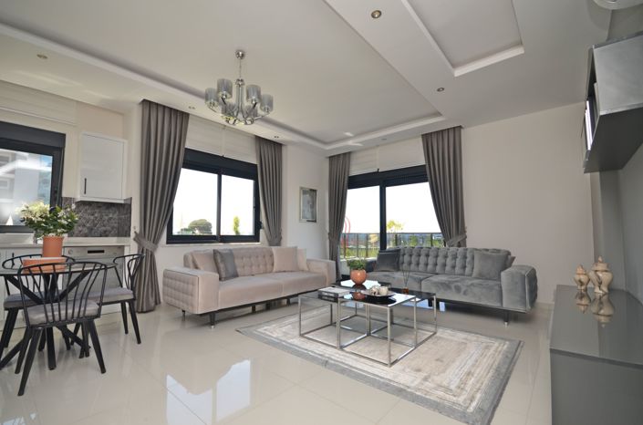 Image No.1-4 Bed Apartment for sale