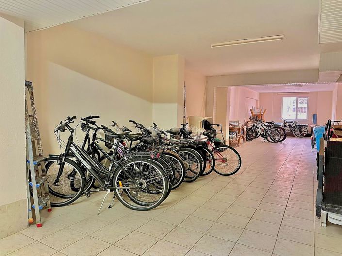Image No.1-3 Bed Apartment for sale
