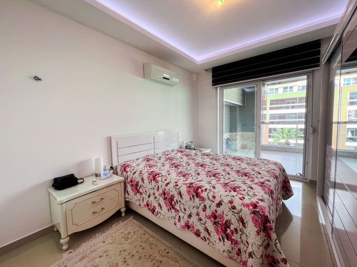Image No.1-3 Bed Apartment for sale