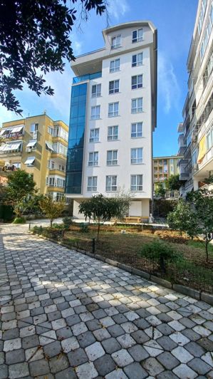 Image No.1-3 Bed Apartment for sale
