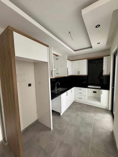 Image No.1-3 Bed Apartment for sale