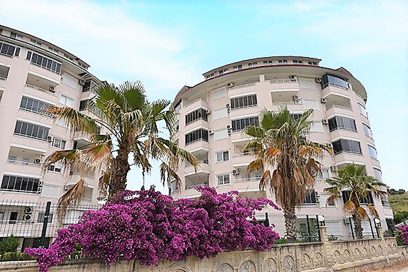 Image No.1-3 Bed Apartment for sale