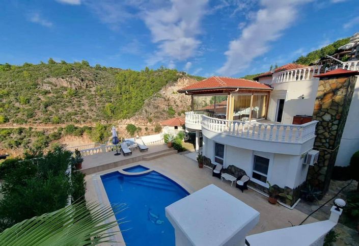 Image No.1-3 Bed Apartment for sale