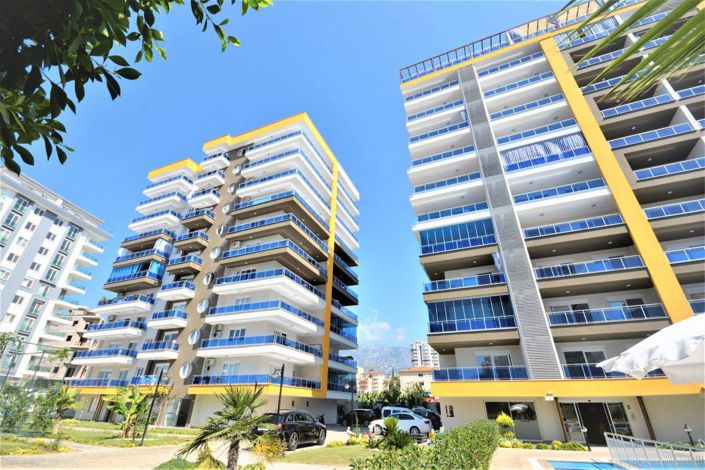 Image No.1-3 Bed Apartment for sale