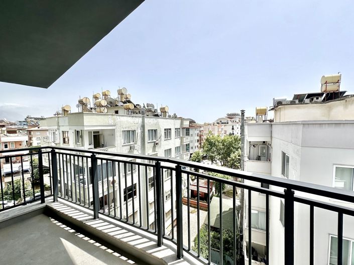 Image No.1-3 Bed Apartment for sale
