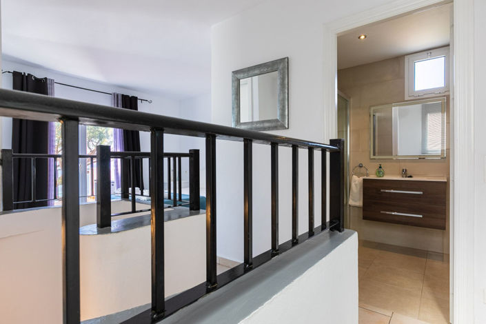 Image No.19-1 Bed Apartment for sale