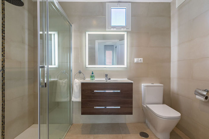 Image No.20-1 Bed Apartment for sale