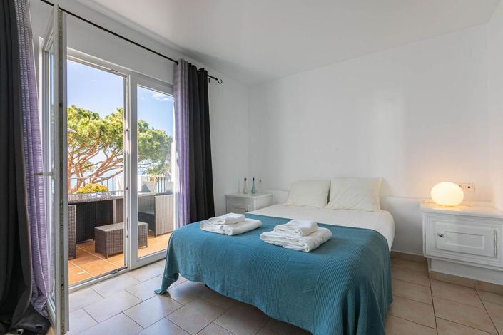 Image No.22-1 Bed Apartment for sale