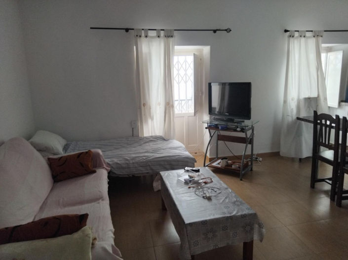 Image No.10-6 Bed Commercial for sale