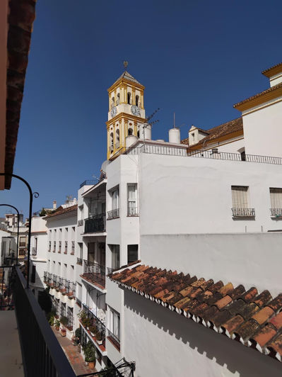 Image No.11-6 Bed Commercial for sale