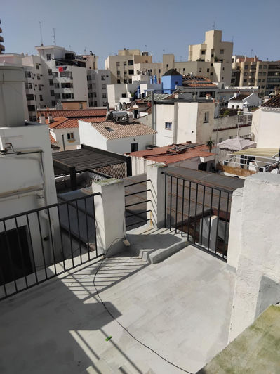 Image No.27-6 Bed Commercial for sale