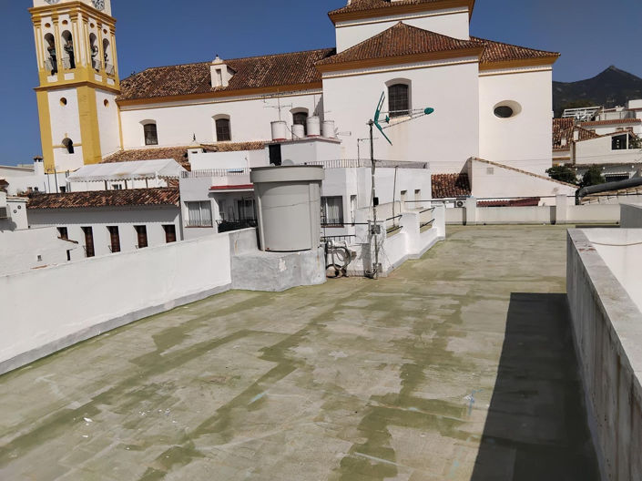 Image No.3-6 Bed Commercial for sale