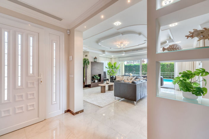 Image No.6-6 Bed Villa for sale