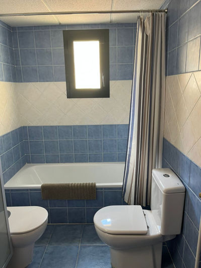 Image No.21-3 Bed Apartment for sale