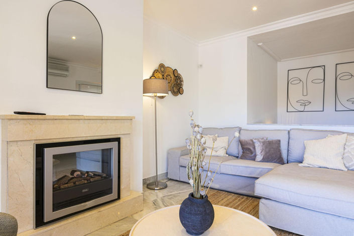 Image No.27-2 Bed Apartment for sale