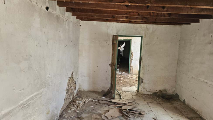 Image No.4-2 Bed House for sale