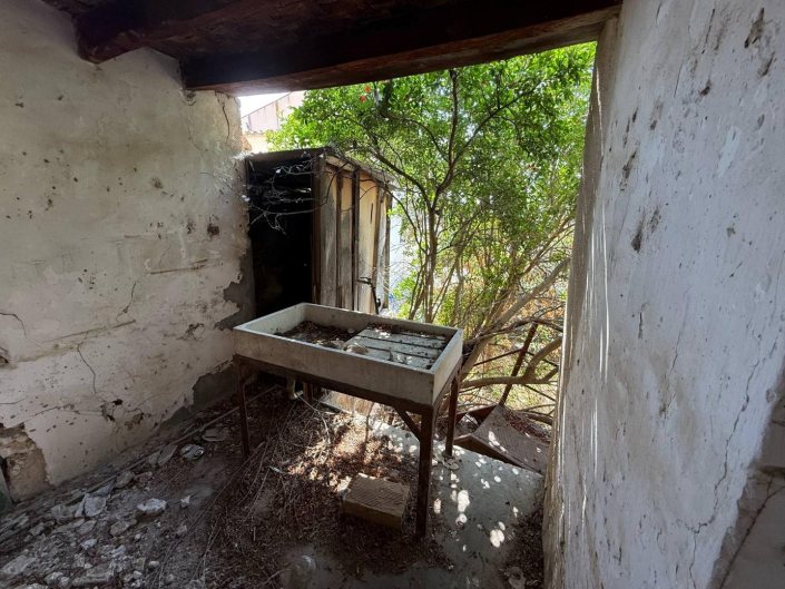 Image No.13-2 Bed House for sale