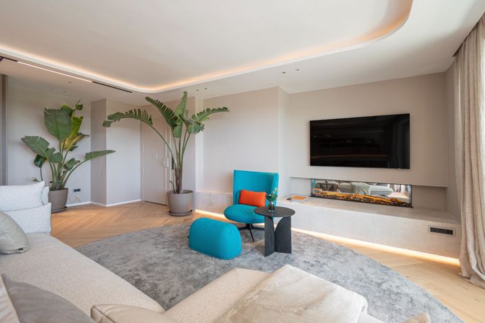 Image No.18-4 Bed Flat for sale