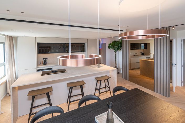 Image No.9-4 Bed Flat for sale