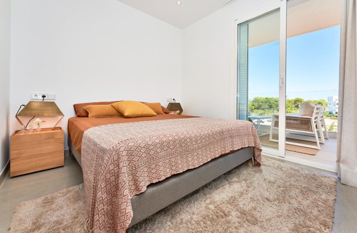 Image No.17-2 Bed Flat for sale