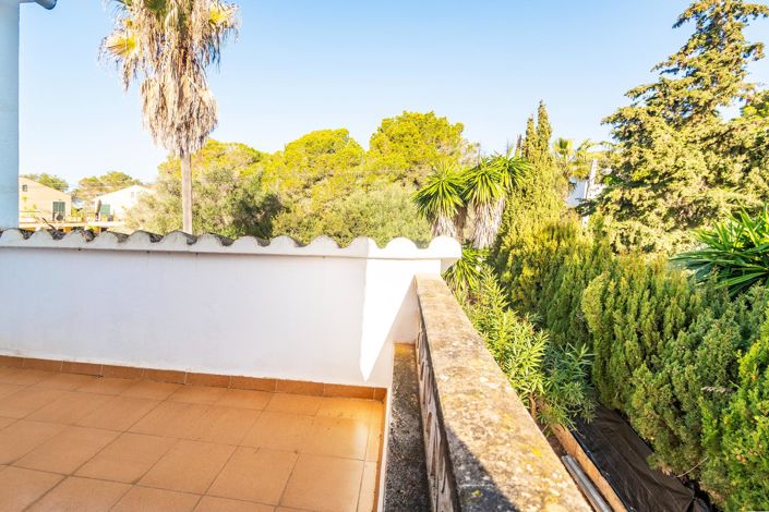 Image No.22-4 Bed Semi-Detached for sale