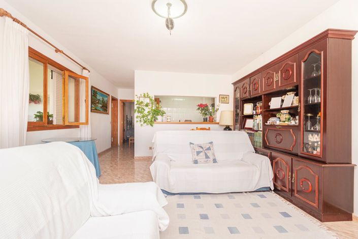 Image No.9-4 Bed Semi-Detached for sale