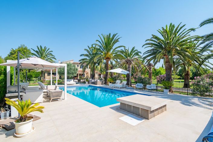 Image No.15-8 Bed Country House for sale