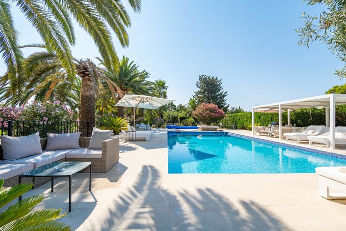 Image No.25-8 Bed Country House for sale