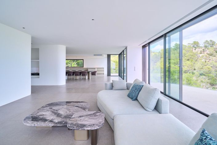 Image No.15-5 Bed Villa for sale