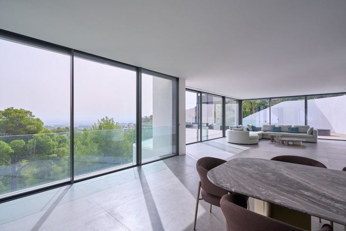 Image No.20-5 Bed Villa for sale