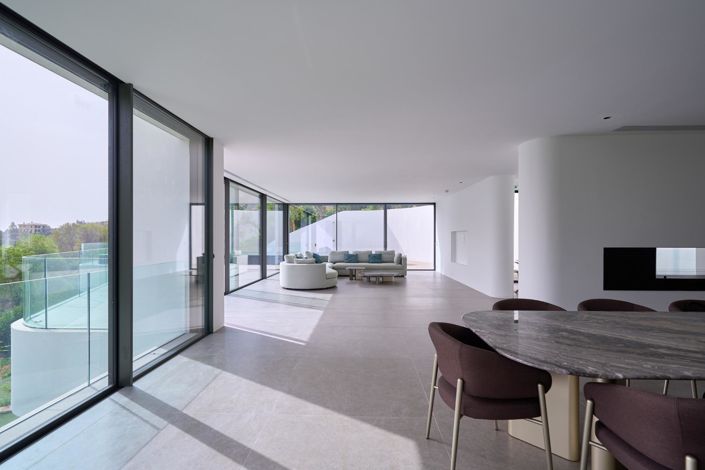 Image No.23-5 Bed Villa for sale