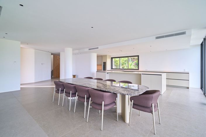 Image No.25-5 Bed Villa for sale