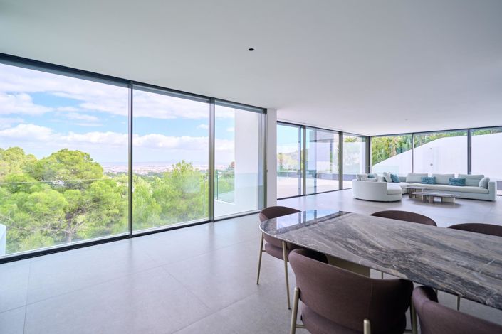 Image No.27-5 Bed Villa for sale