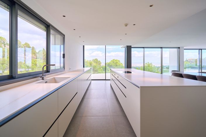 Image No.28-5 Bed Villa for sale