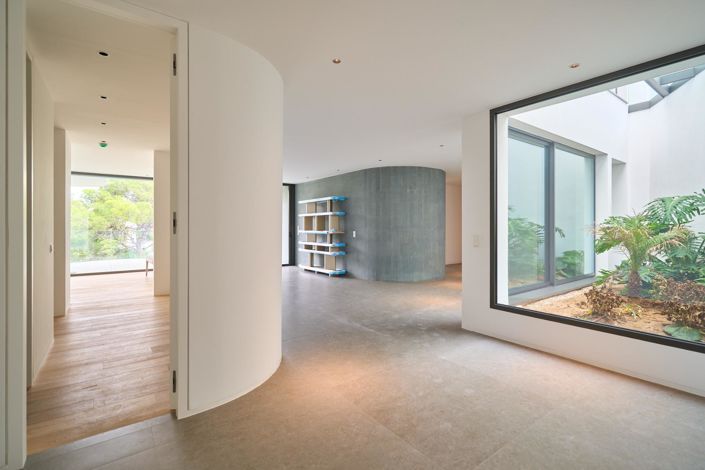 Image No.31-5 Bed Villa for sale