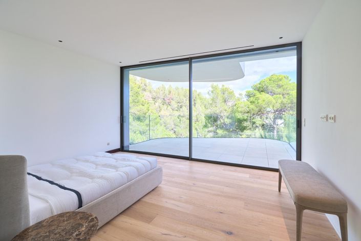 Image No.33-5 Bed Villa for sale