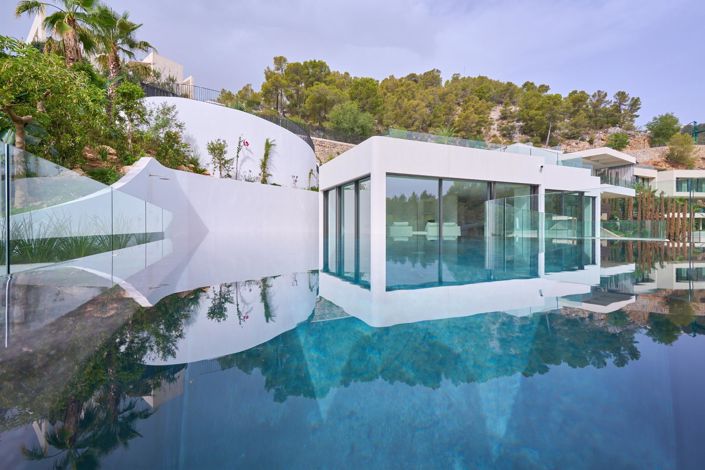 Image No.5-5 Bed Villa for sale