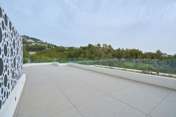 Image No.50-5 Bed Villa for sale