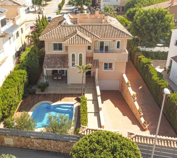 Image No.3-5 Bed Semi-Detached for sale