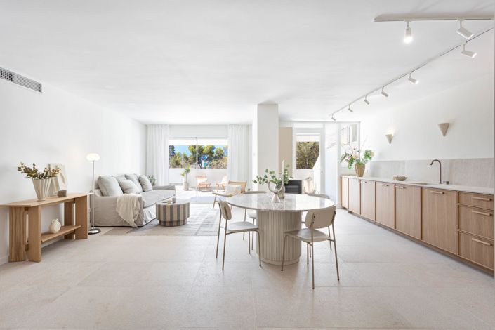 Image No.11-3 Bed Property for sale