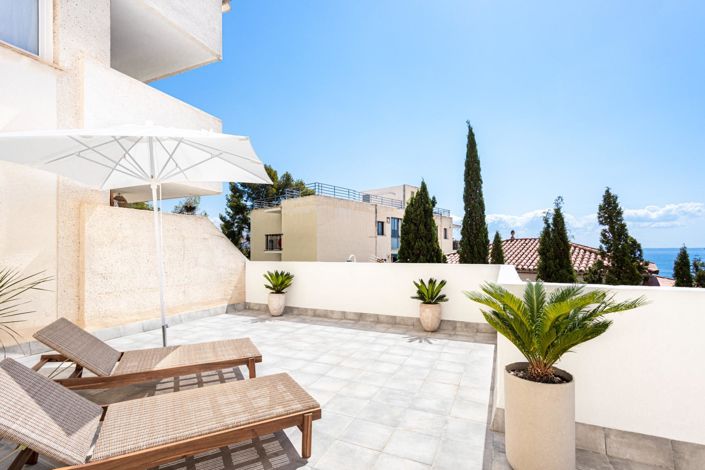 Image No.5-3 Bed Property for sale