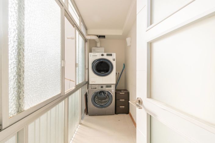 Image No.13-3 Bed Apartment for sale