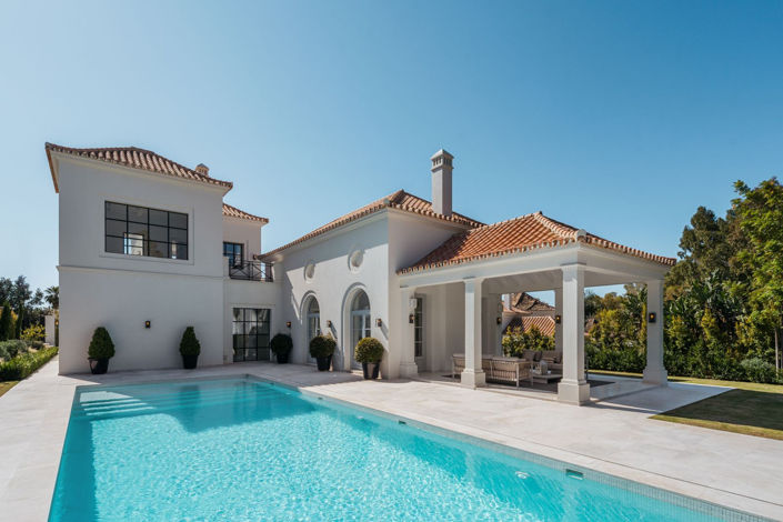 Image No.1-4 Bed Property for sale