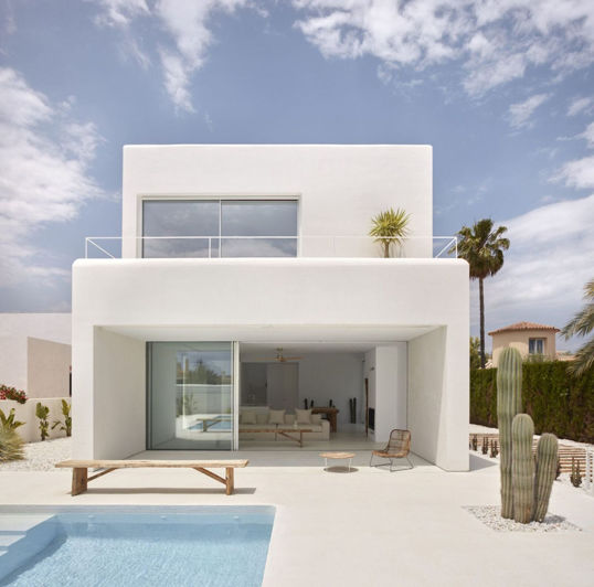 Image No.1-3 Bed Property for sale
