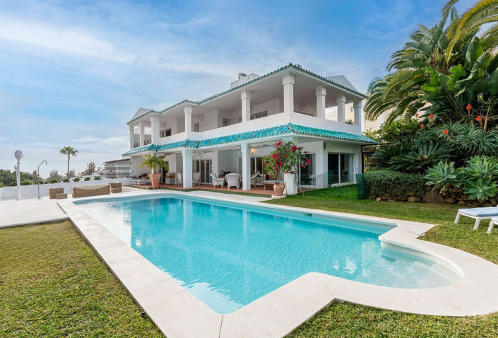 Image No.1-2 Bed Property for sale