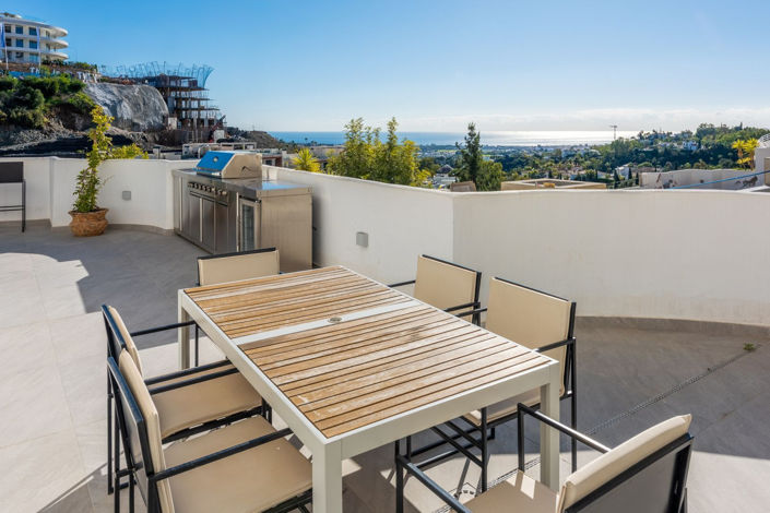 Image No.1-2 Bed Property for sale